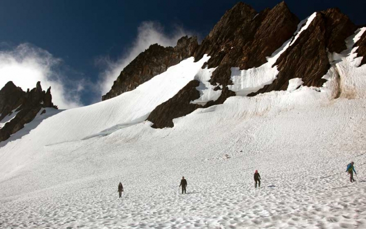 mountaineering adventure for teens in oregon